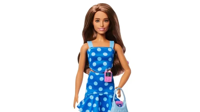 Инклюзивті қоғамға бір қадам: қант диабеті бар жаңа Барби шықты