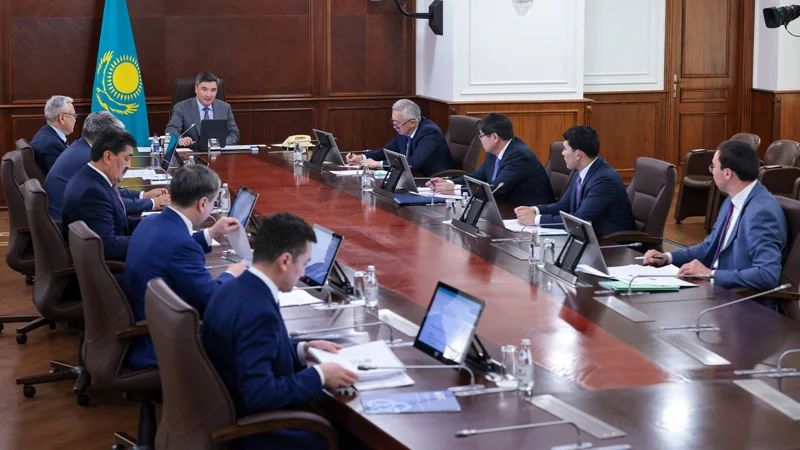 Вице-премьер Алакөлге барады: Президенттің сынынан кейін Үкімет отырысы өтті