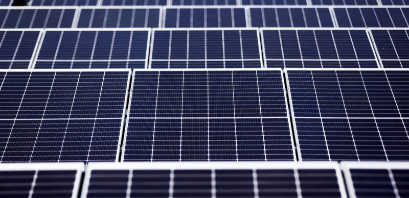 Энергетикалық бетбұрыс: күн энергиясы алғаш рет ЕО-да негізгі энергия көзіне айналды