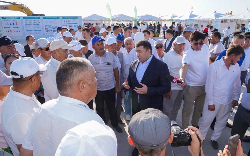 Түркістан облысында алғаш рет 32 мың гектар жерге тамшылатып суғару жүйесі енгізілді Түркістан облысында алғаш рет 32 мың гектар жерге тамшылатып суғару жүйесі енгізілді