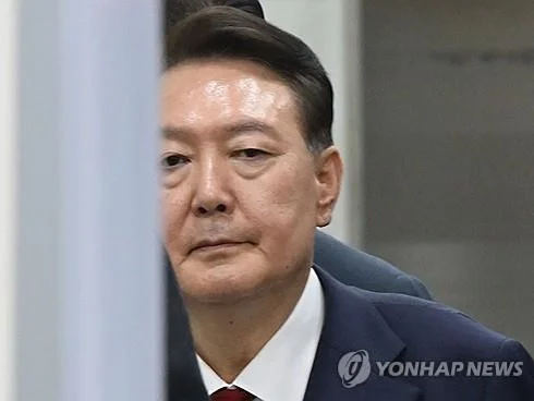 Yoon Suk Yeol