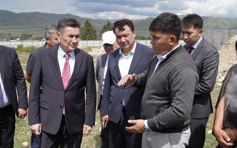 Село Топкаин в ВКО будет обеспечено питьевой водой – аким Село Топкаин в ВКО будет обеспечено питьевой водой – аким