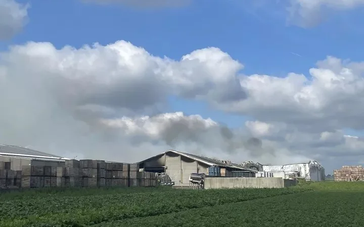 Крупный пожар в Бельгии