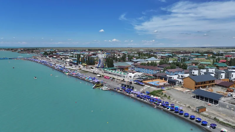 побережья Алаколя