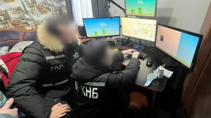 Қозоғистон ҳам нишонда: Сағимбаев мамлакатнинг ички ва ташқи душманлари ҳақида гапирди Қозоғистон ҳам нишонда: Сағимбаев мамлакатнинг ички ва ташқи душманлари ҳақида гапирди