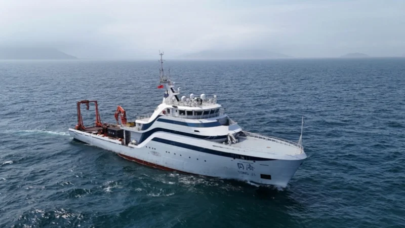 Китай разработал первое интеллектуальное судно для исследования океана