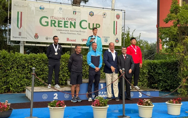 Казахстанский стрелок завоевал золото престижного международном турнира в Италии