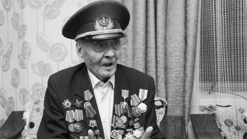 Tokayev extends message of condolences on passing of 104-year-old WW2 veteran Abdygali Kaimoldin