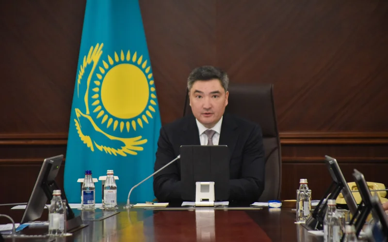 Олжас Бектенов