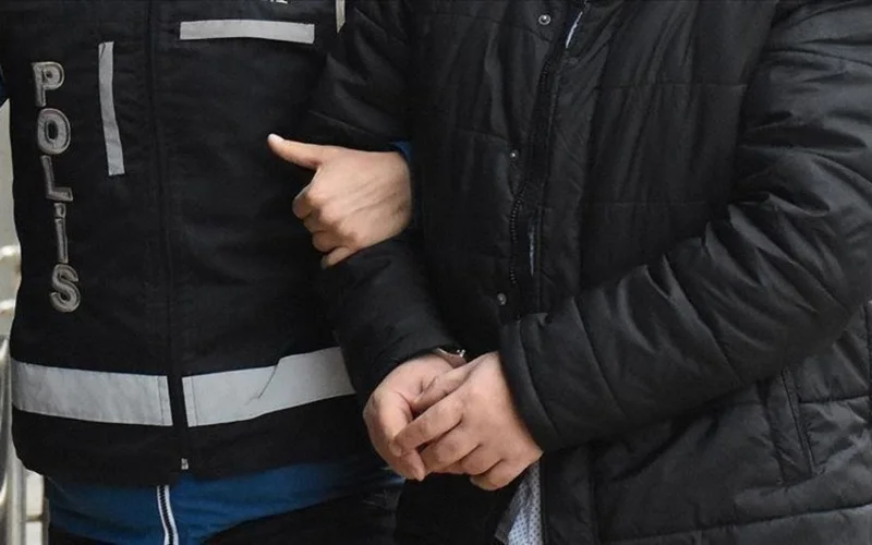 Түркияда тыйым салынған FETO ұйымының 400-ге жуық жақтасы ұсталды