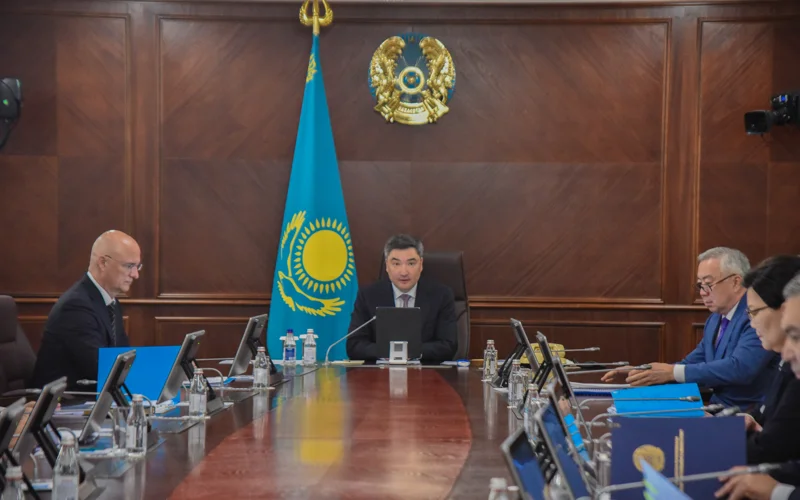 Олжас Бектенов озвучил прогноз по росту ВВП