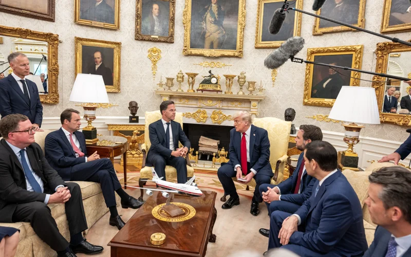 Donald Trump and Mark Rutte