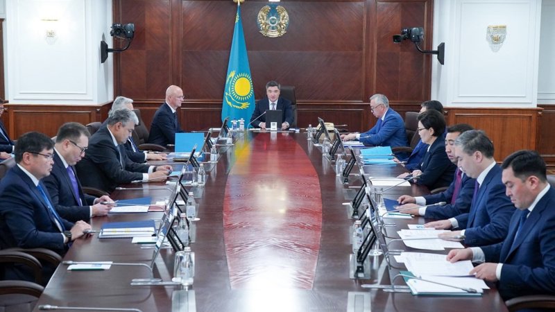 Үкімет отырысы Үкімет отырысы