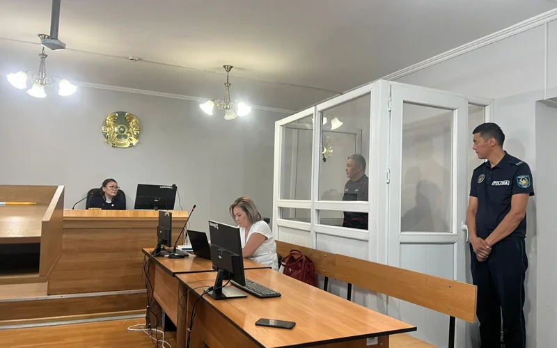 В Алматы возобновили суд по делу о захвате заложницы в аэропорту