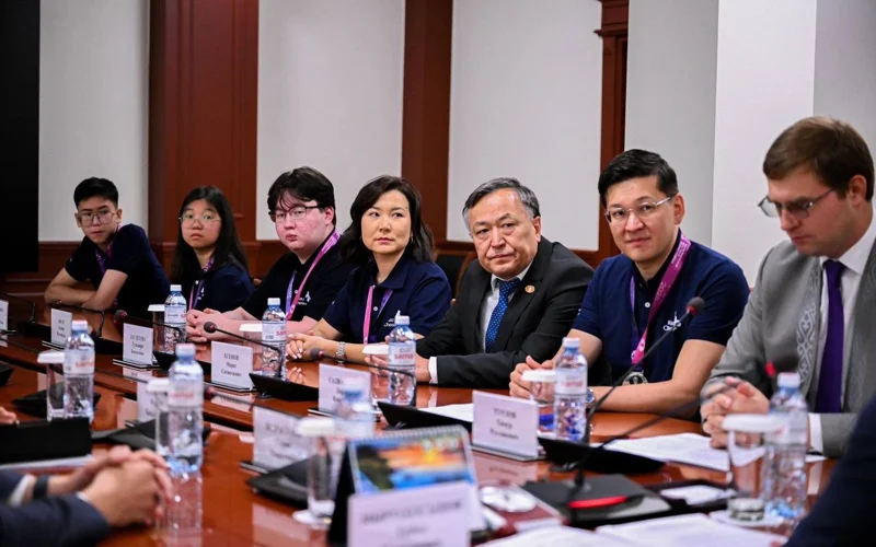 Қазақстандық жас шахматшылар елге тарихи жеңіс сыйлады