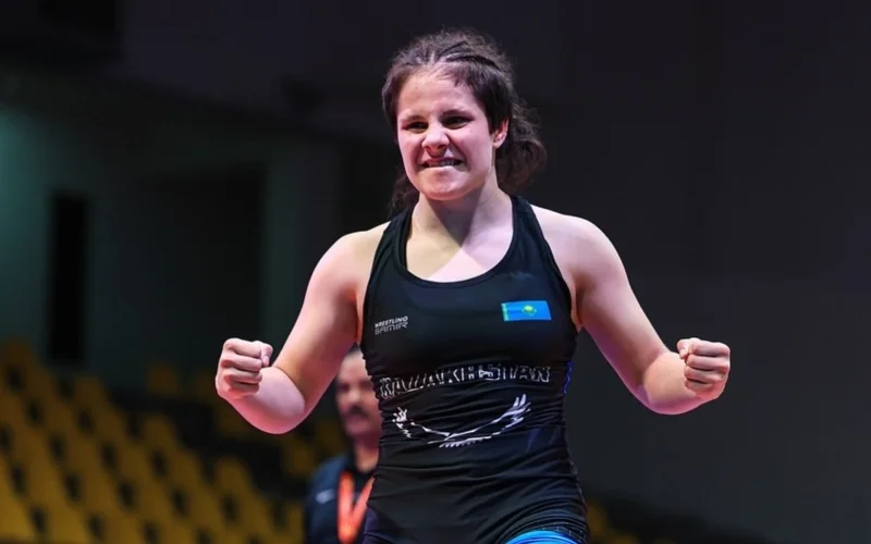 Анна Стратан 