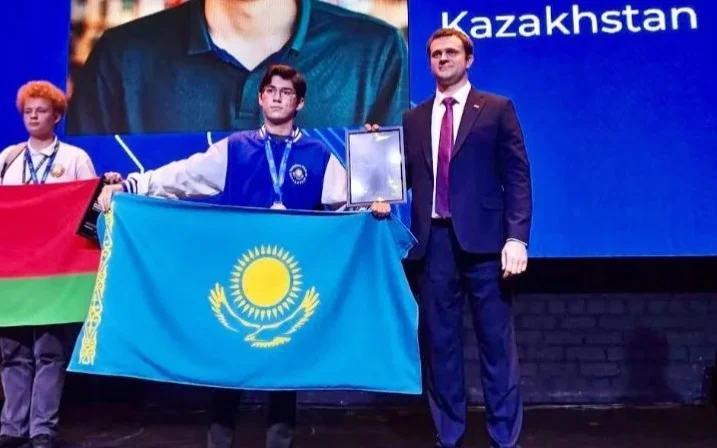 Astana school student wins two medals at 2025 International Scientific Physics Olympiad