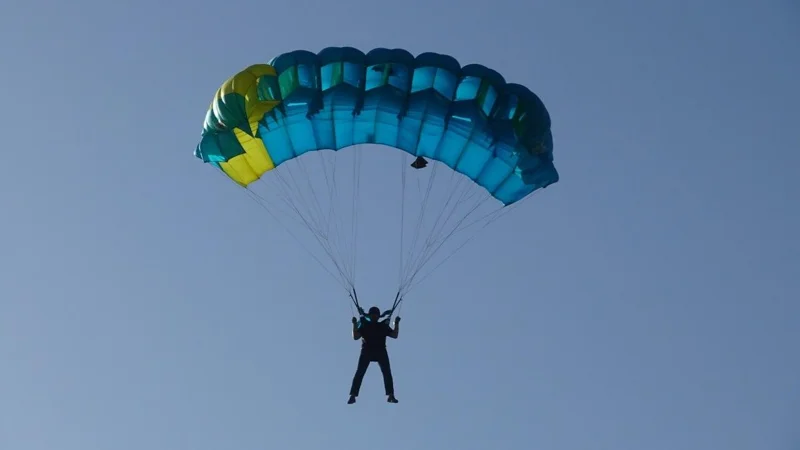 парашют