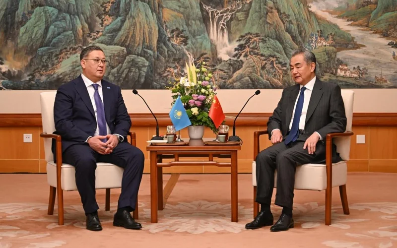 Kazakhstan, China committed to deepening strategic partnership