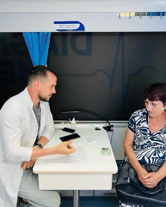 СҚО-да жарты жылда 22 мың ауыл тұрғыны мобильді медкешен арқылы тексерілді