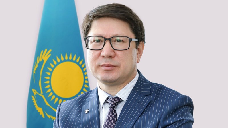  ТОКЕЖАНОВ Болат Турганович 