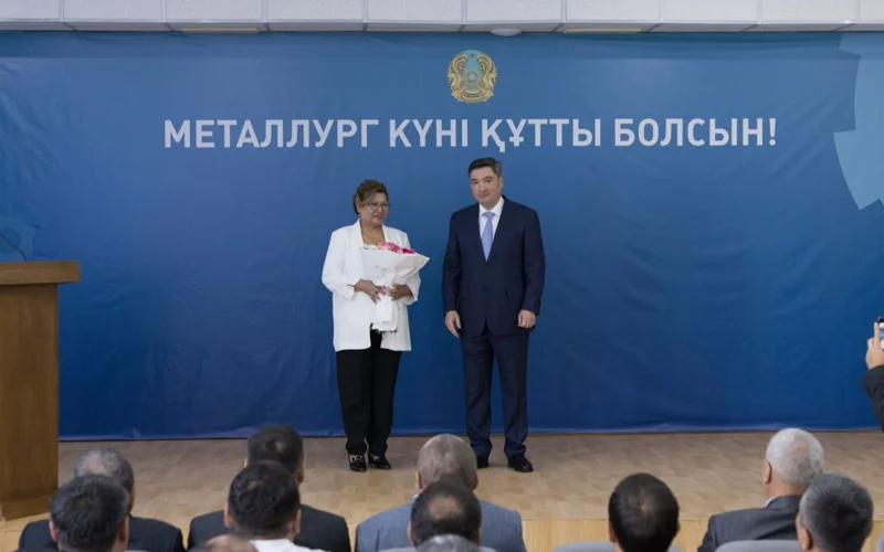 Металлургам вручили госнаграды от имени Президента Казахстана