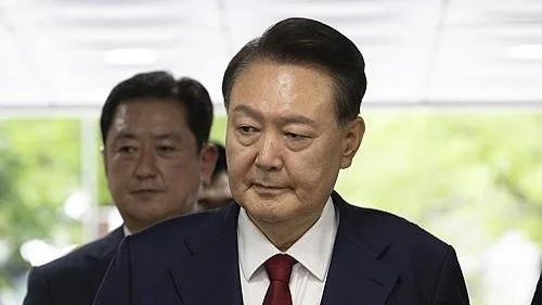 Yoon Suk Yeol