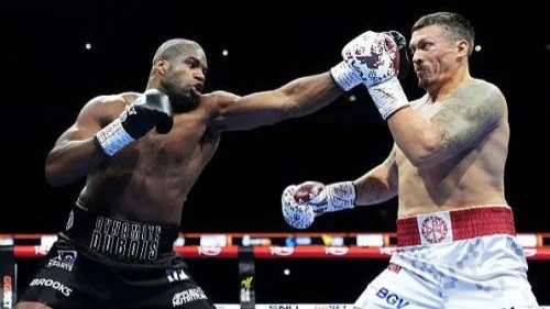 Александр Усик снова абсолютный чемпион мира в супертяжелом весе