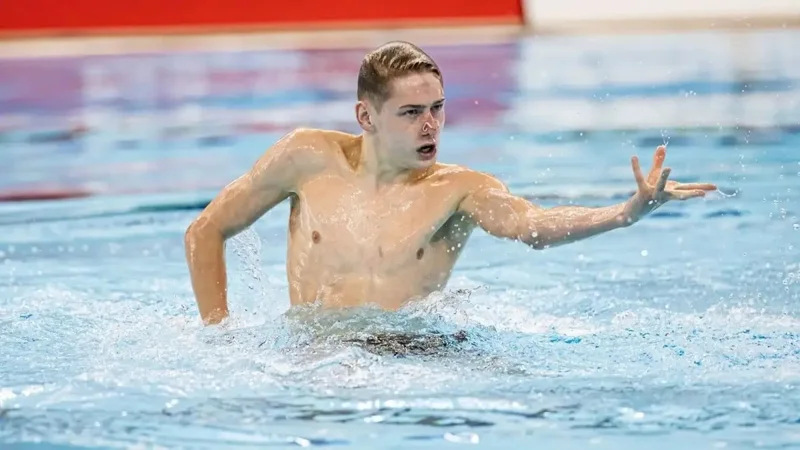 Kazakhstan’s Viktor Druzin in world artistic swimming Top-10