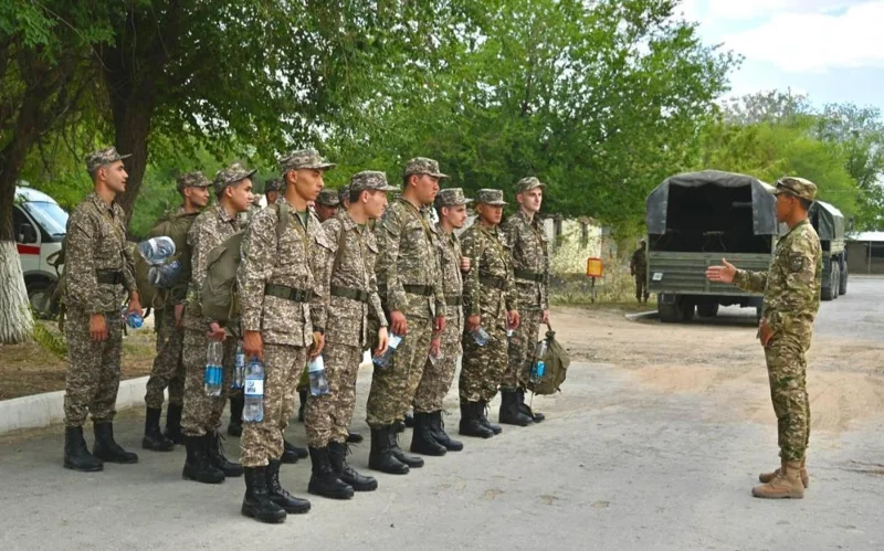 Свыше 300 казахстанских резервистов принимают участие в воинских сборах