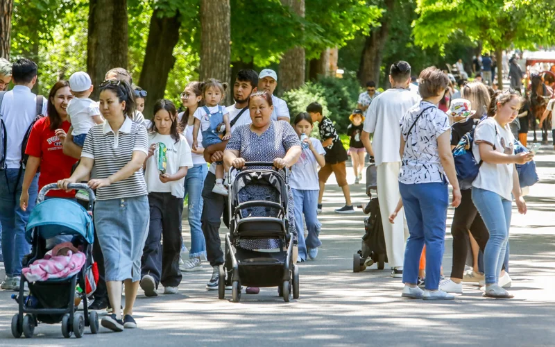 халық, көше