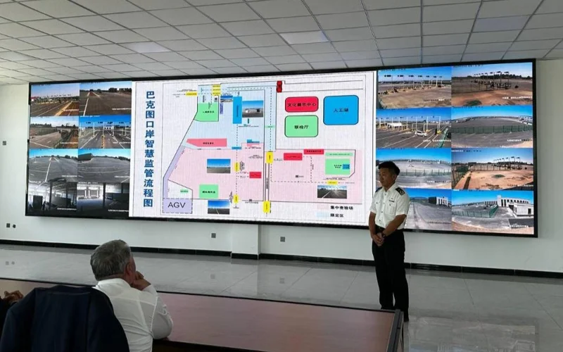 Қазақстан мен Қытай шекарасында алғаш рет жүргізушісіз жүк көліктері қатынамақ