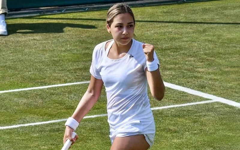 Зарина Дияс