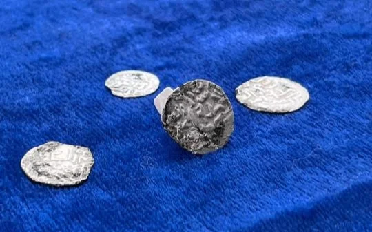 Монеты периода правления Менгу-Темир хана нашли археологи в Атырауской области