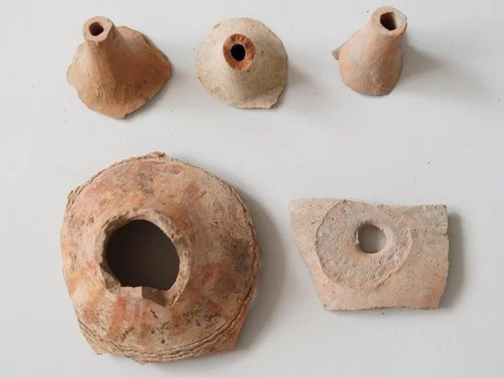 Archeologists discover coins dating back to reign of Mengu-Timur in Atyrau region 