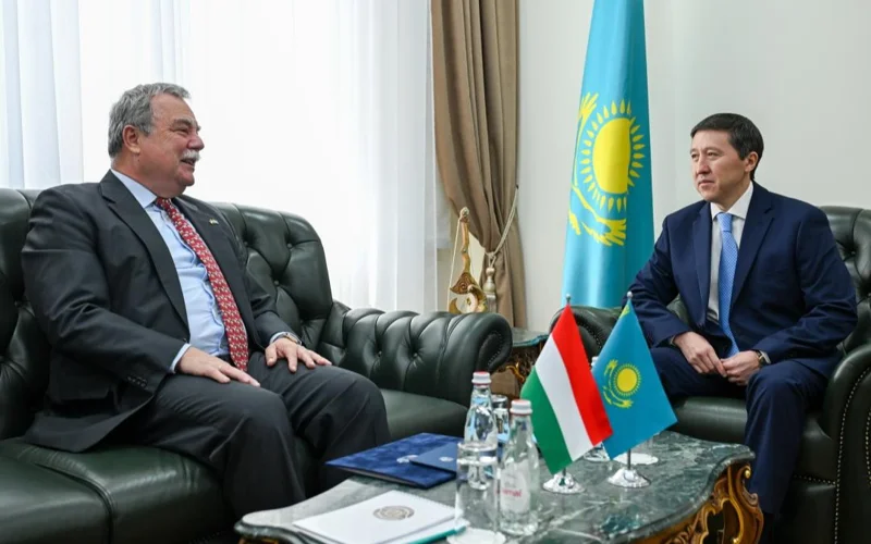 Kazakhstan, Hungary discuss further steps to expand strategic partnership  