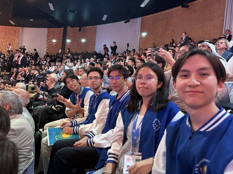 Team Kazakhstan hauls 5 medals at IPhO-2025 in France Team Kazakhstan hauls 5 medals at IPhO-2025 in France