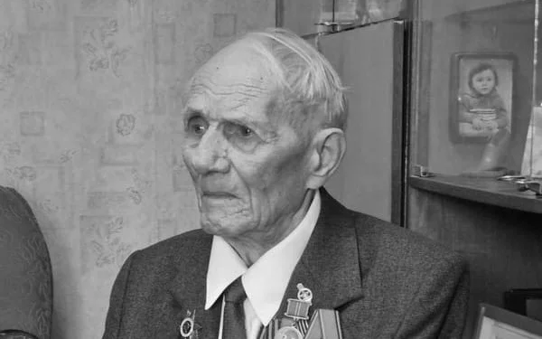  Андрей Шаров