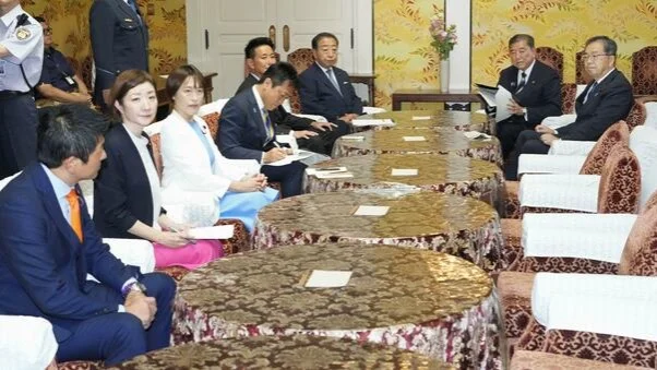 Japan PM vows "steady" implementation of U.S. tariff deal