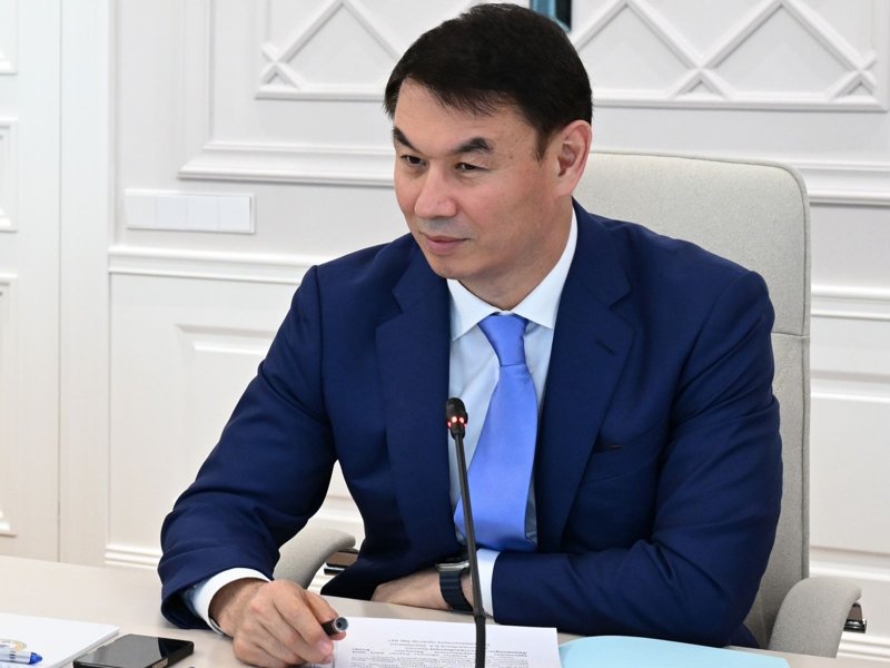 Дархан Сатыбалды Дархан Сатыбалды