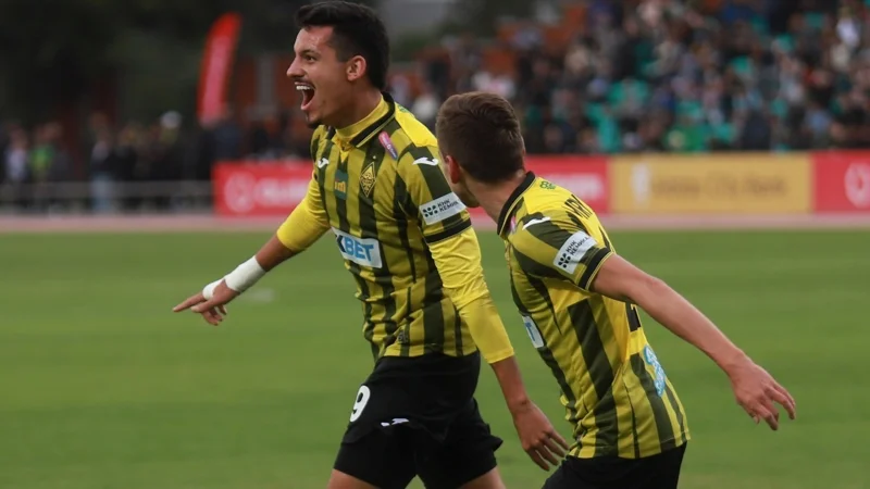 Qazaqstandyq fýtbol klýbtarynyń eýrokýboktik oıyndarynda kimder tóreshi bolady