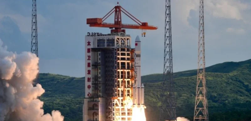China launches new satellite internet batch into orbit