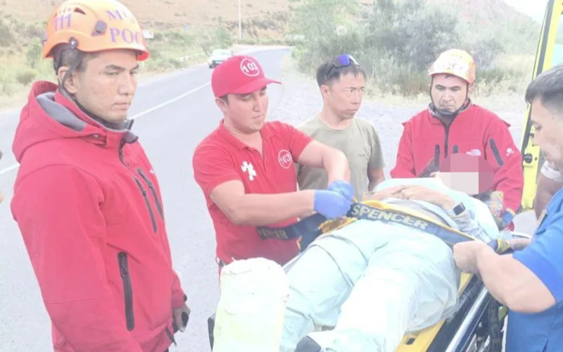 Алматы облысында парапланмен ұшқан әйел шатқалға құлап кетті