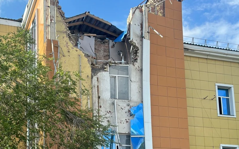 В центре Караганды обрушилось здание