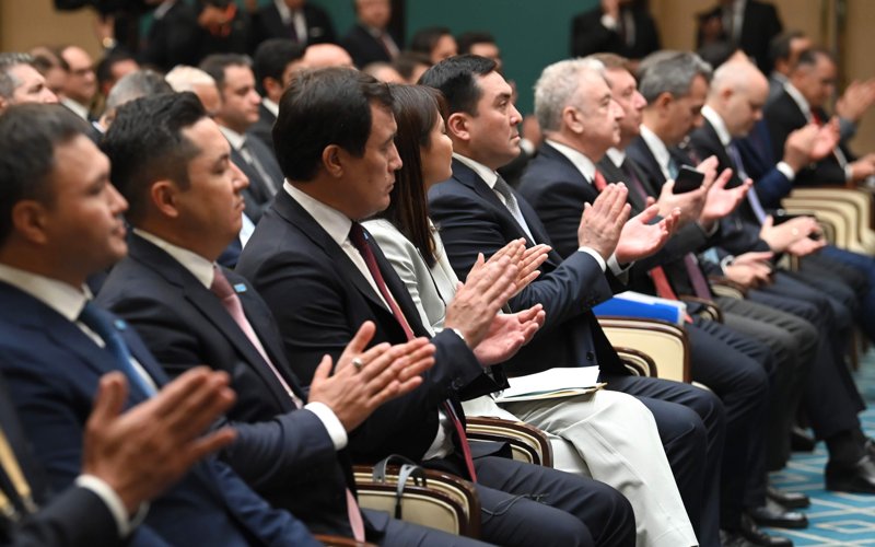 哈土两国总统出席联合新闻发布会 强调多领域合作前景 哈土两国总统出席联合新闻发布会 强调多领域合作前景
