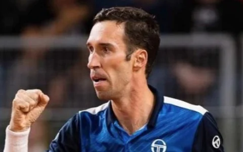 Михаил Кукушкин