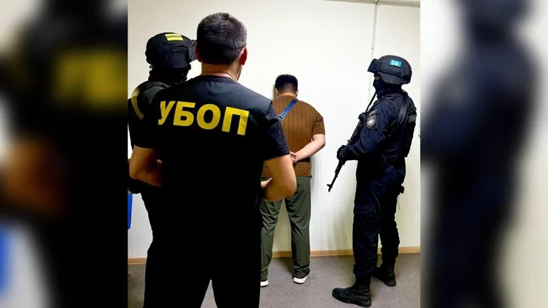 Студенттерден ақша бопсалады деген күдікпен 22 жастағы азамат ұсталды
