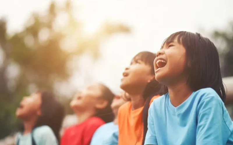 Китай выделит $12,6 млрд на выплату субсидий по уходу за детьми