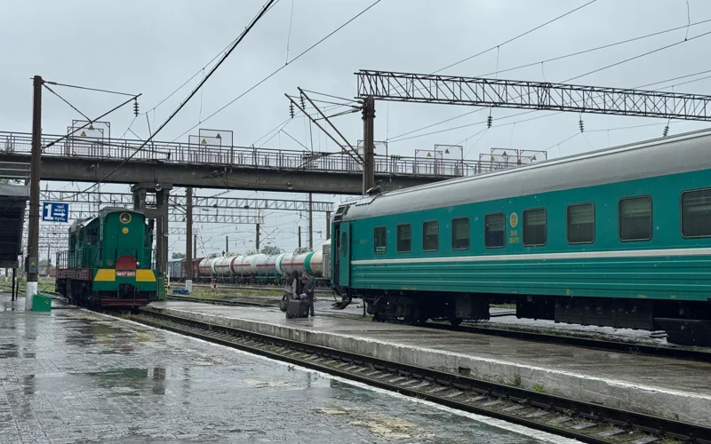 Поезд/рельс/темір жол