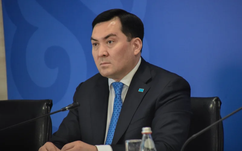 Россия намерена увеличить экспорт нефти через Казахстан в Китай